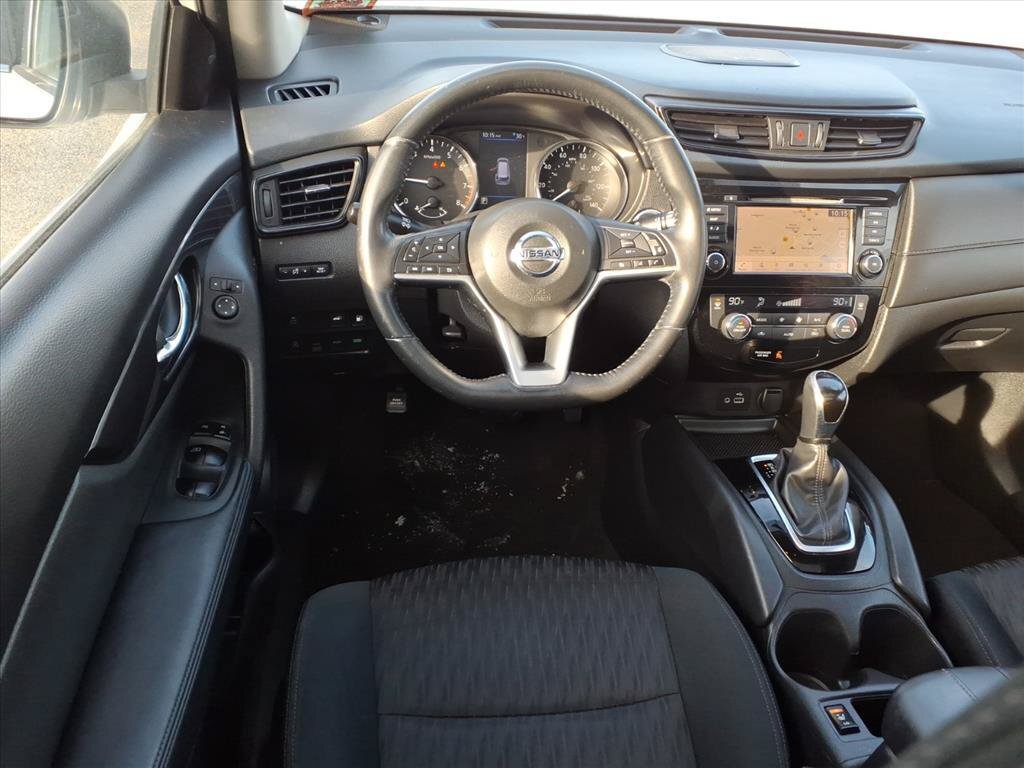 Used 2018 Nissan Rogue SV w/ Sun & Sound Touring Package AWD/4WD image 35