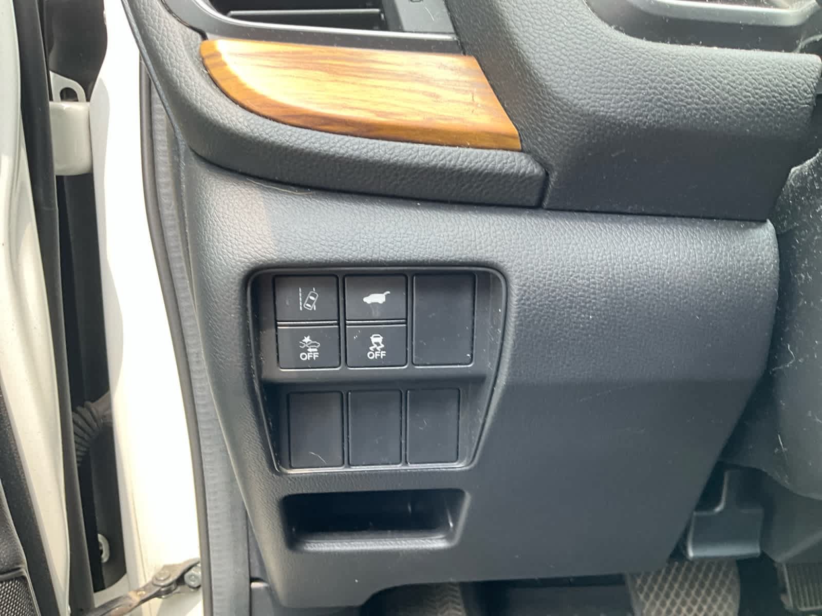 Used 2018 Honda CR-V EX-L image 16