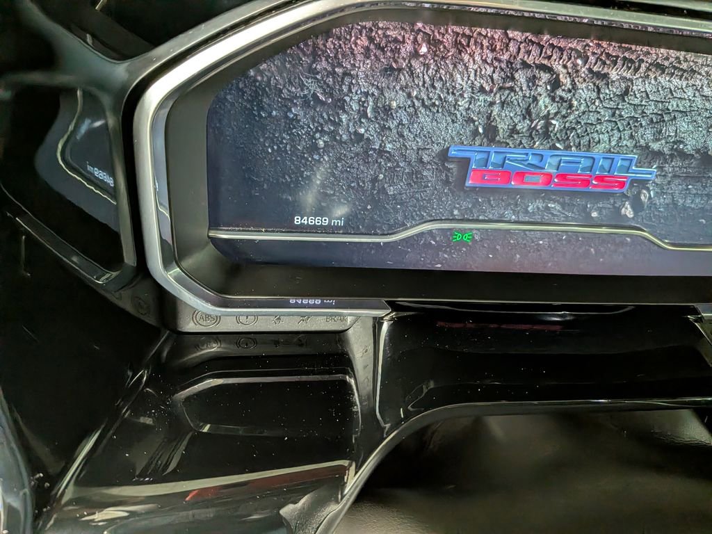 Used 2022 Chevrolet Silverado 1500 LT Trail Boss w/ LT Trail Boss Premium Package AWD/4WD image 24