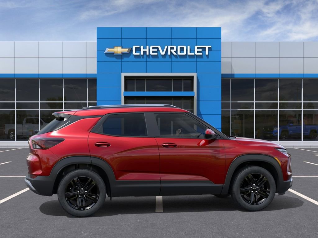 New 2026 Chevrolet TrailBlazer LT w/ Midnight Edition FWD image 5