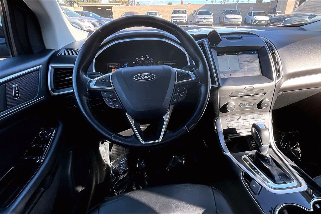 Used 2017 Ford Edge SEL w/ Equipment Group 201A FWD image 8