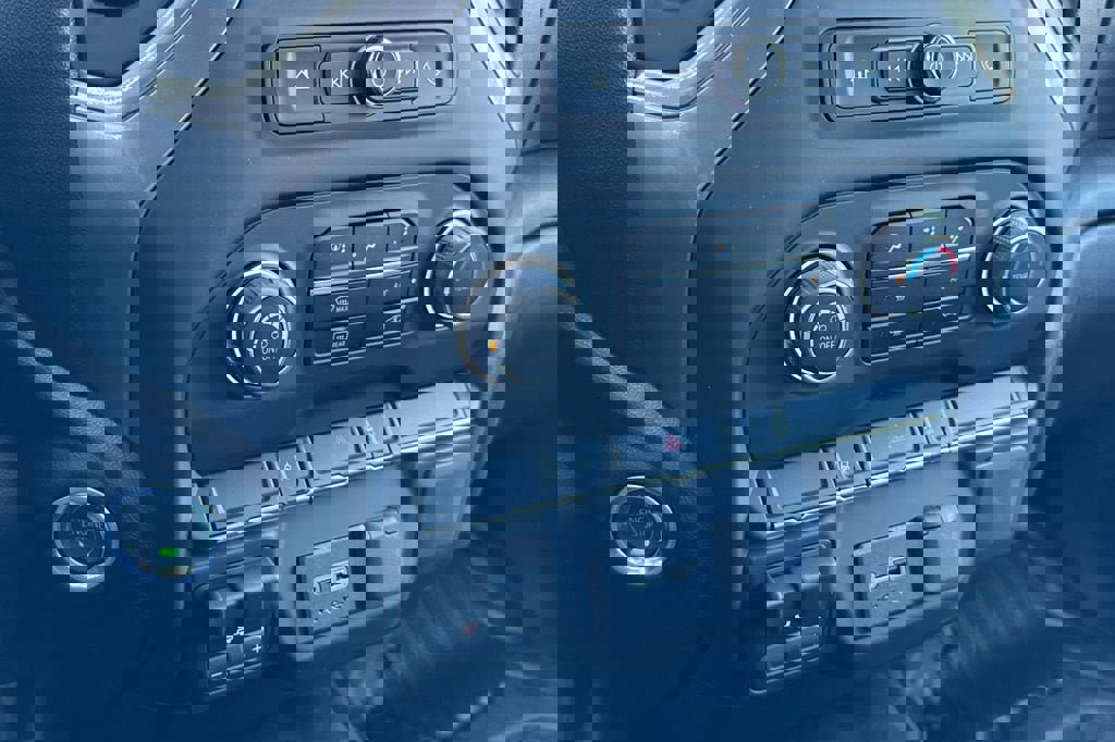 New 2025 Chevrolet Silverado 2500 W/T w/ WT Convenience Package image 19