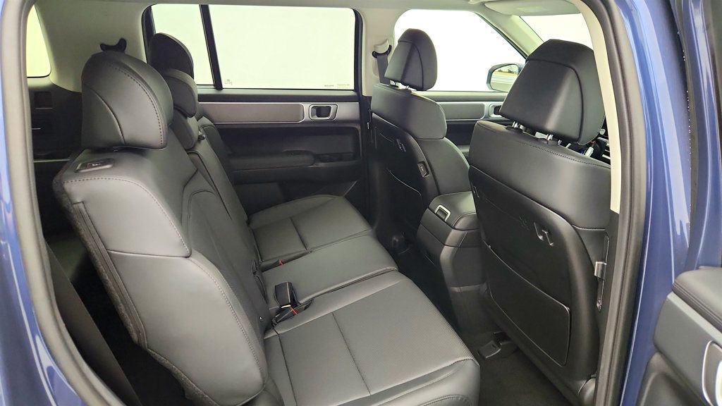 Used 2026 Hyundai Santa Fe SEL image 22