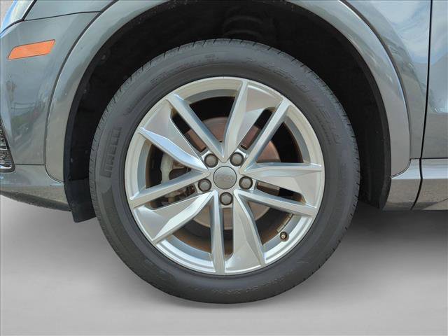 Used 2018 Audi Q3 2.0T Premium w/ Convenience Package image 13