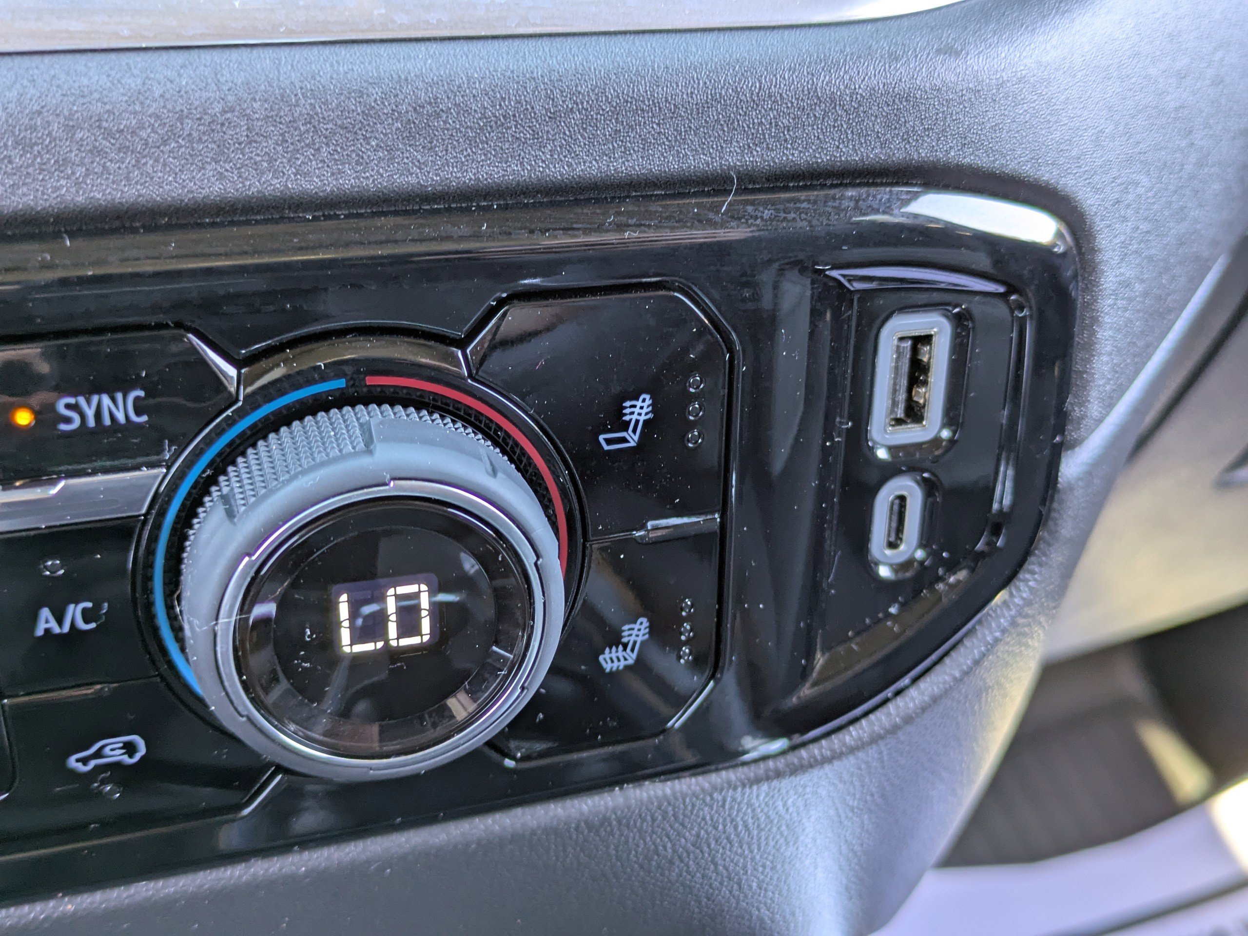 Used 2025 Chevrolet Silverado 1500 LT Trail Boss w/ Convenience Package II image 23