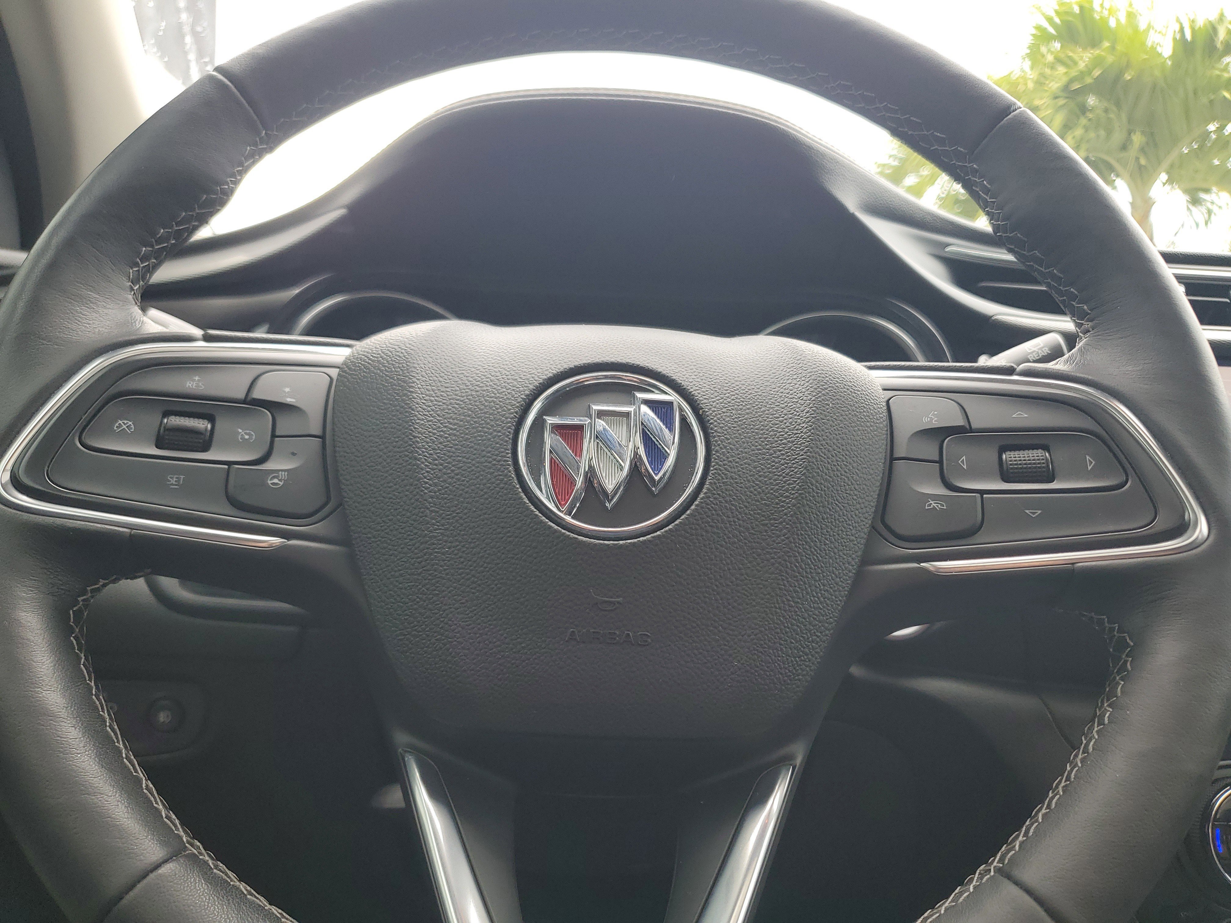 Used 2021 Buick Encore GX Essence w/ Advanced Technology Package image 24