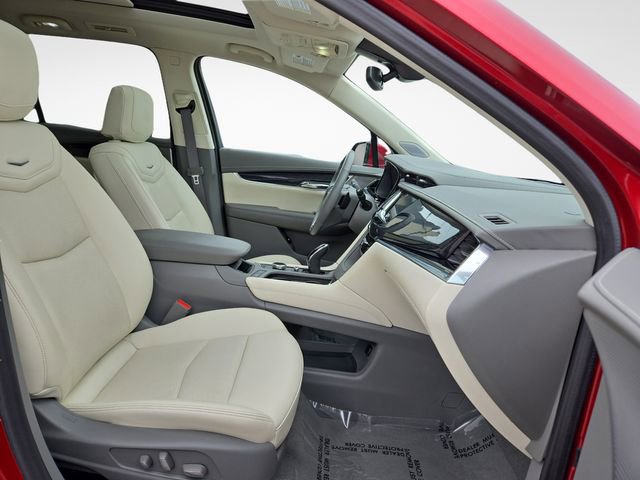 Certified 2023 Cadillac XT6 Premium Luxury AWD/4WD image 28