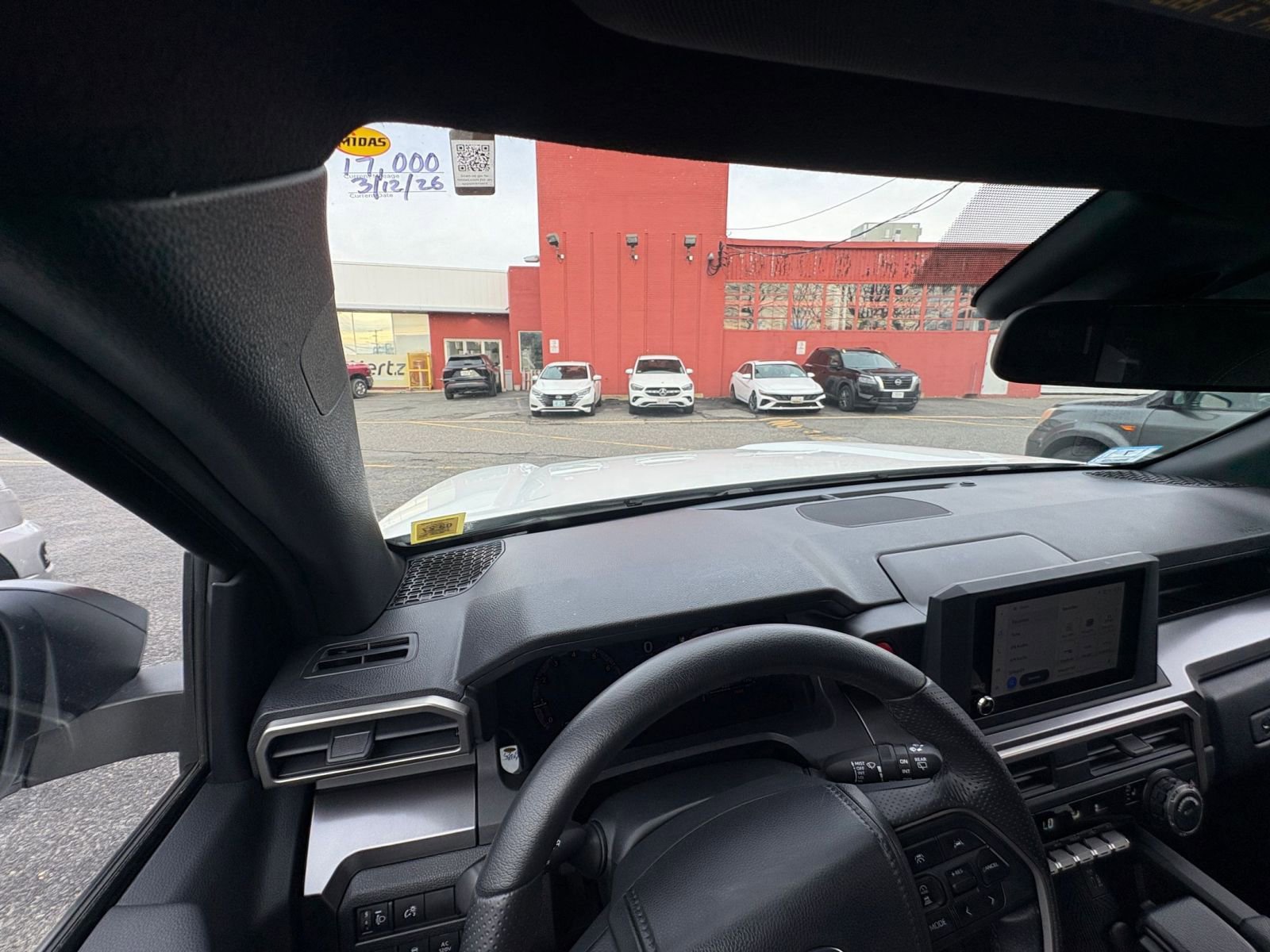 Used 2025 Toyota 4Runner TRD Off-Road image 31