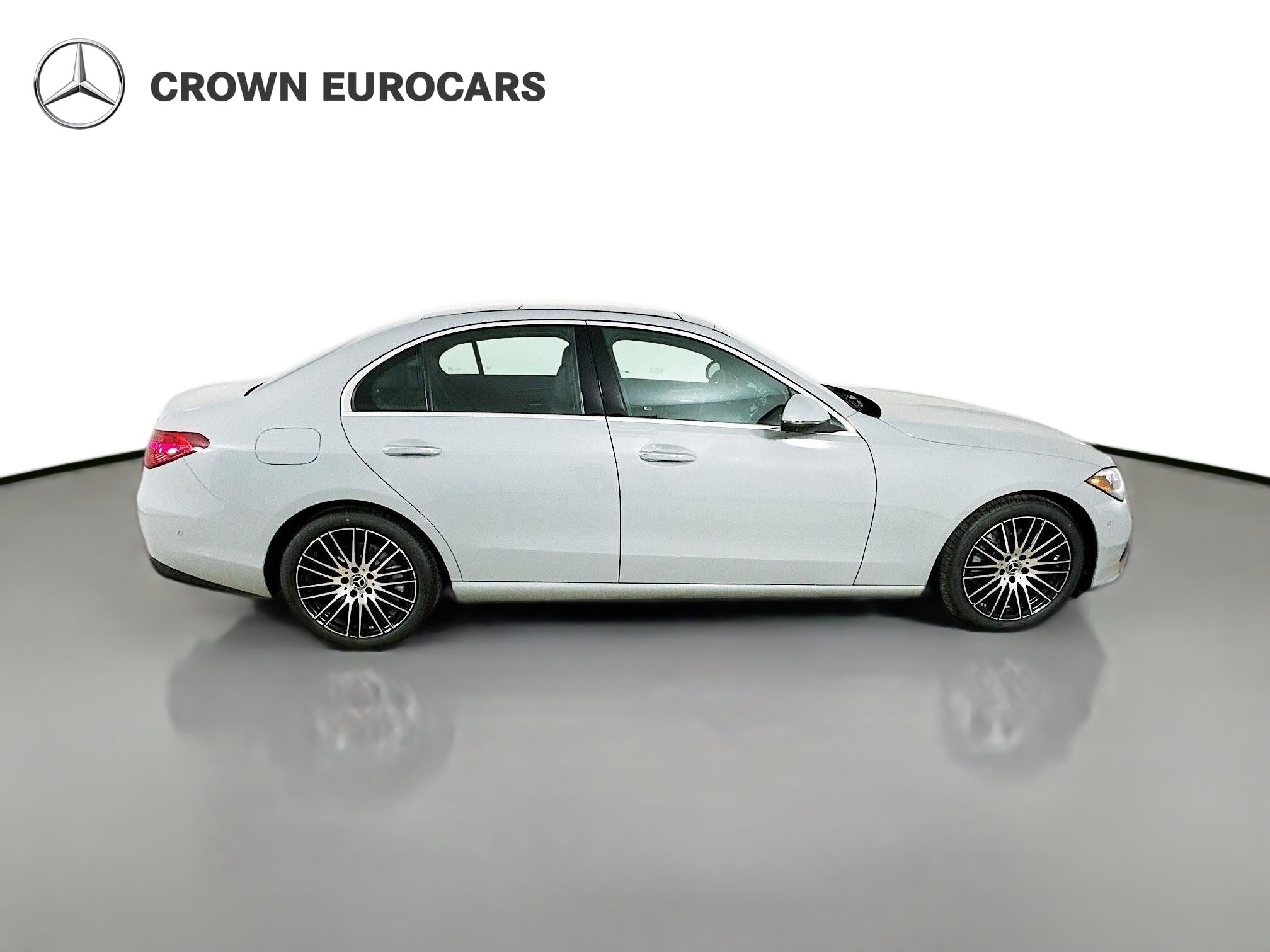 Used 2026 Mercedes-Benz C 300 4MATIC Sedan image 4