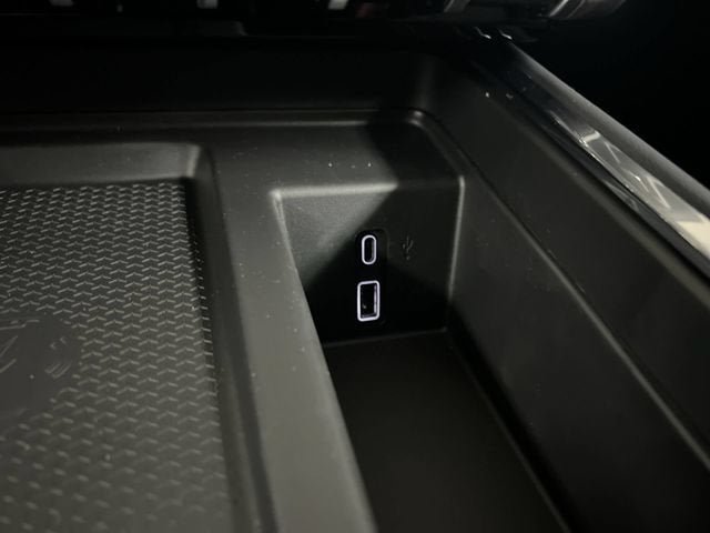 New 2026 GMC Acadia Elevation w/ Elevation Premium Package AWD/4WD image 35
