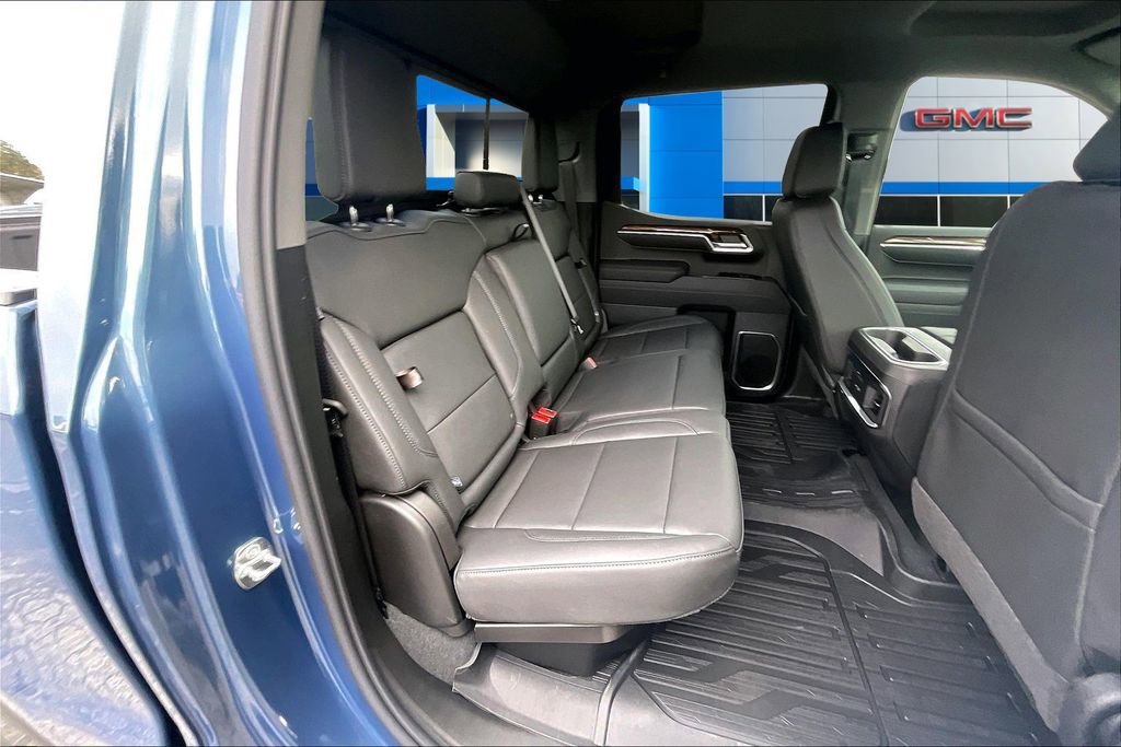 New 2026 GMC Sierra 1500 Elevation w/ Elevation Premium Package image 10