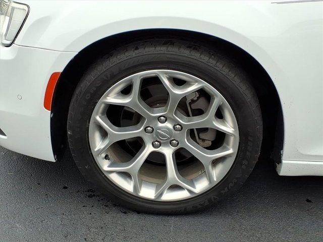 Used 2018 Chrysler 300 C w/ Sun, Sound & Nav Package image 31