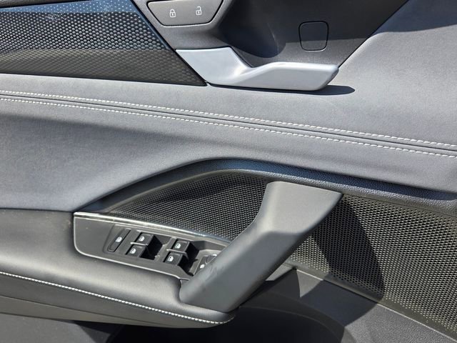 New 2026 Volkswagen Tiguan SE R-Line AWD/4WD image 29