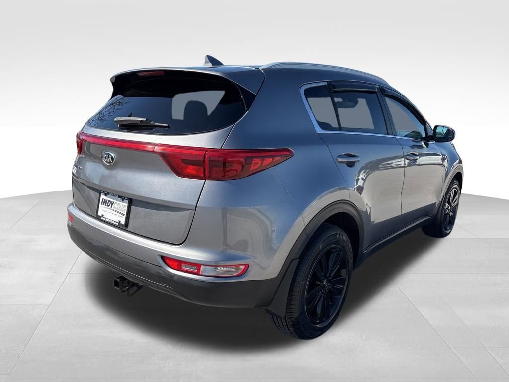 Used 2018 Kia Sportage LX w/ LX Popular Package image 4