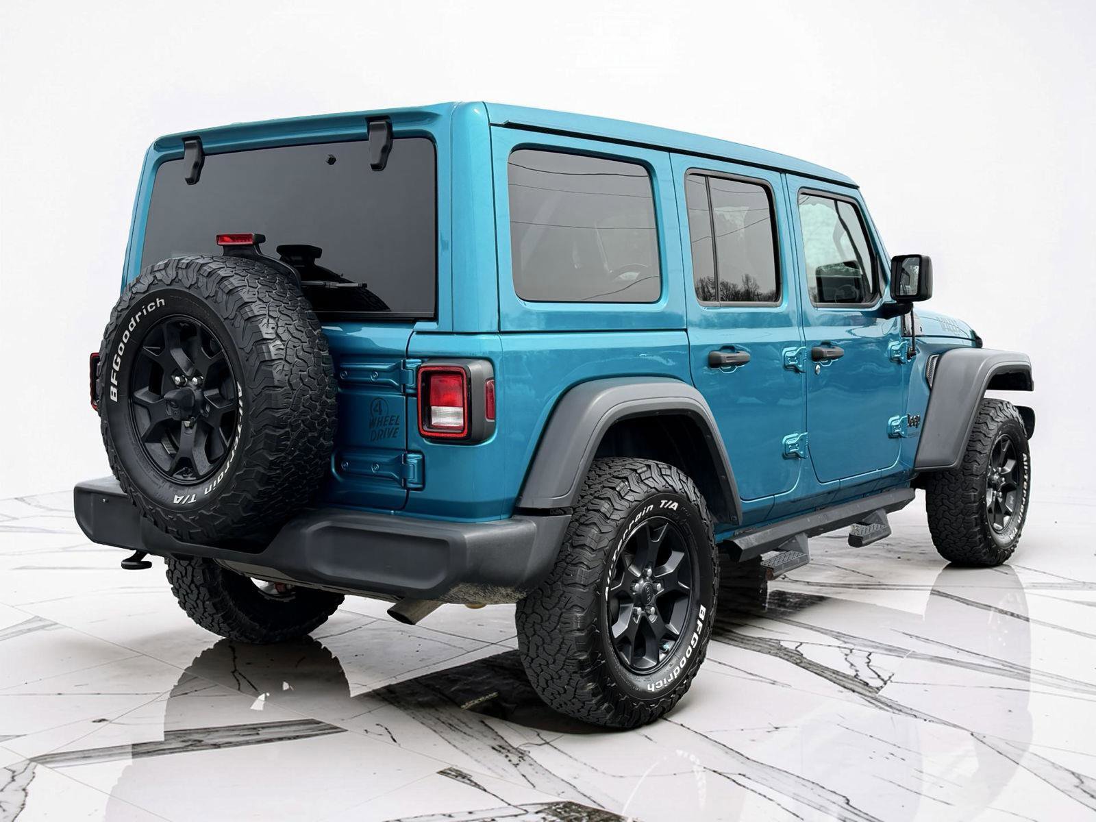 Used 2020 Jeep Wrangler Unlimited Sport image 3