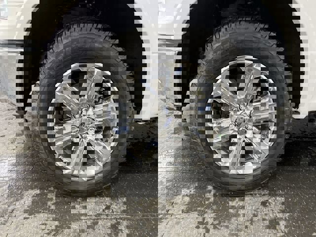 Used 2020 Ford F150 Lariat w/ Equipment Group 502A Luxury image 34