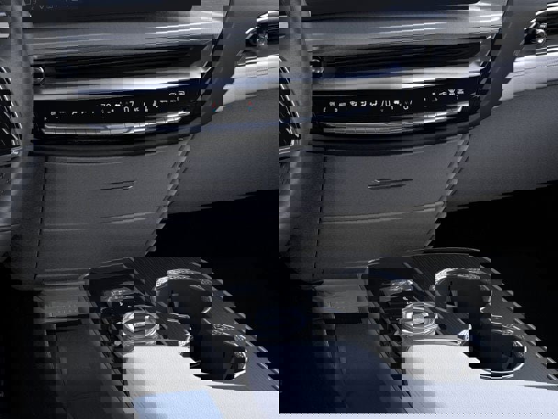 New 2025 Cadillac Lyriq Luxury w/ LPO, Floor Liner Package image 23