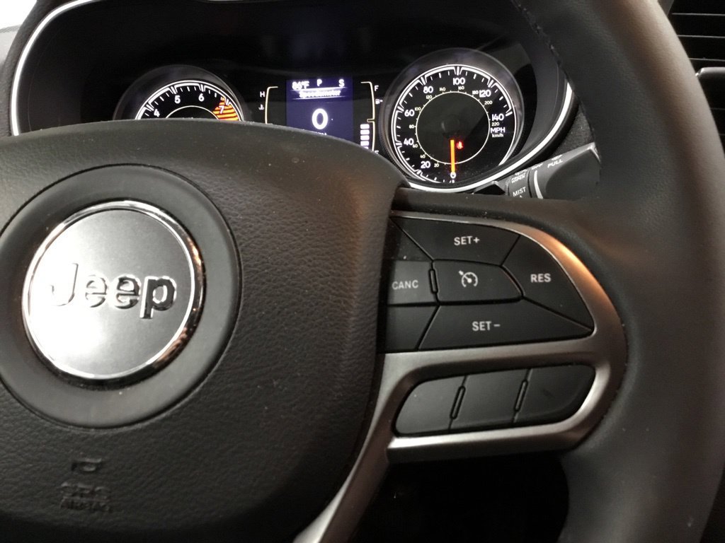 Used 2021 Jeep Cherokee Latitude Lux AWD/4WD image 36