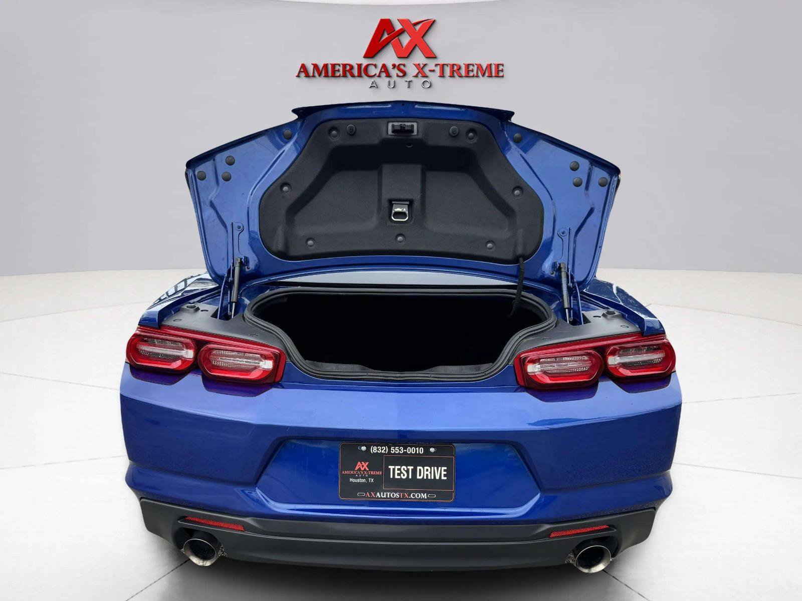 Used 2023 Chevrolet Camaro LT w/ Technology Package RWD image 39