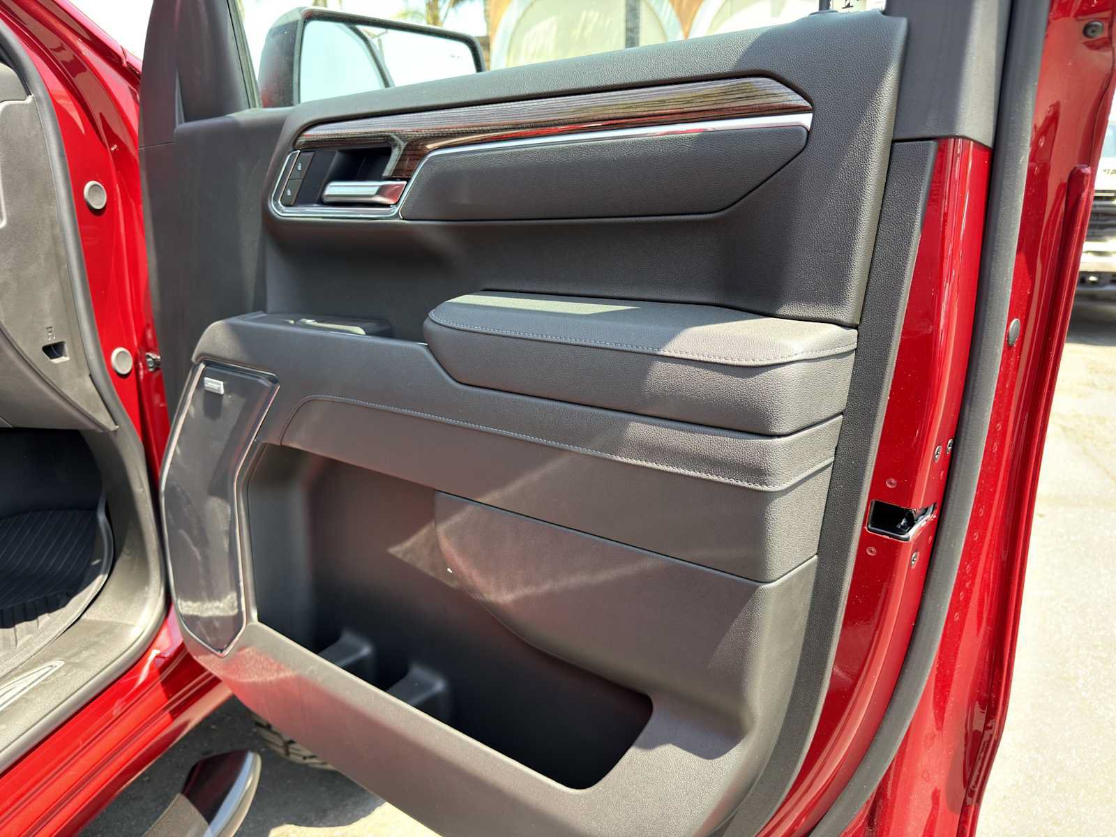 New 2026 Chevrolet Silverado 1500 RST w/ RST All Star Premium Package AWD/4WD image 11