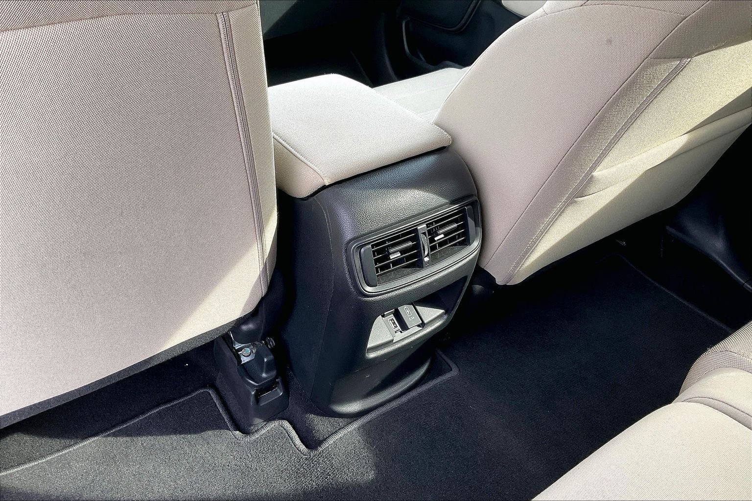 Used 2018 Honda CR-V EX image 10