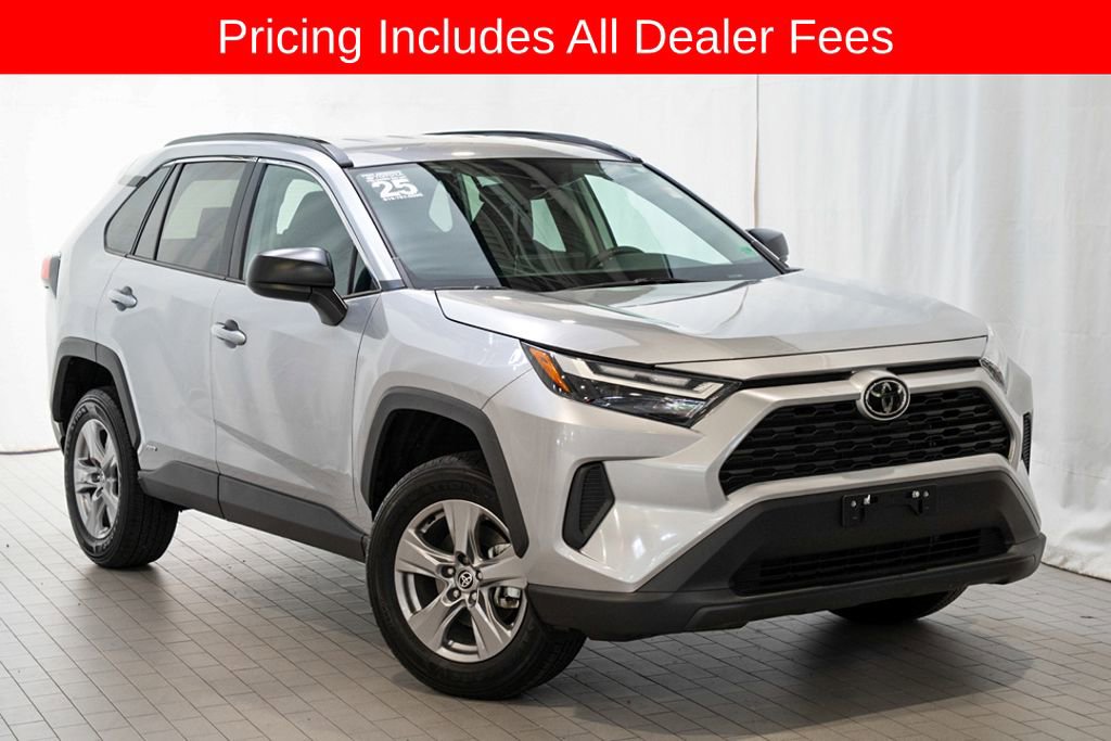 Certified 2025 Toyota RAV4 LE AWD/4WD image 1