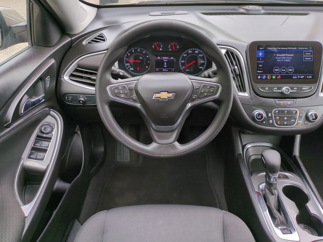 Used 2025 Chevrolet Malibu LT FWD image 15