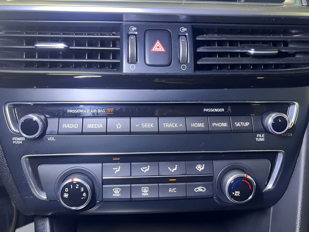 Used 2020 Kia Optima LX image 28