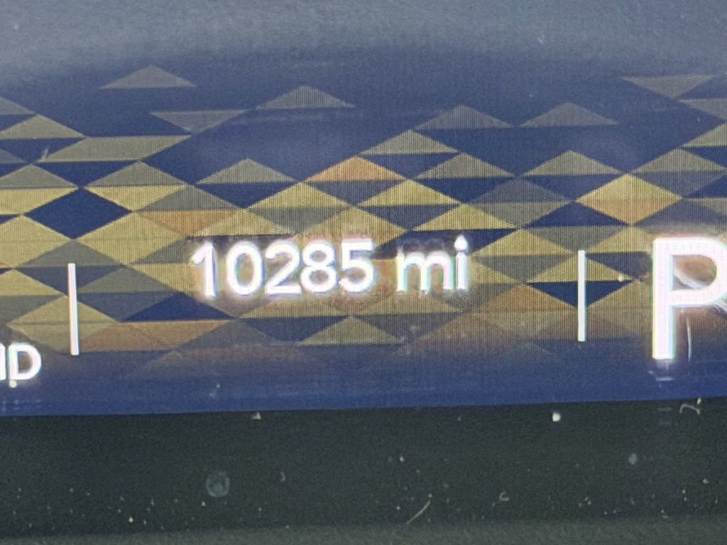 Certified 2025 Jeep Wrangler Unlimited Sahara w/ Safety Group image 37