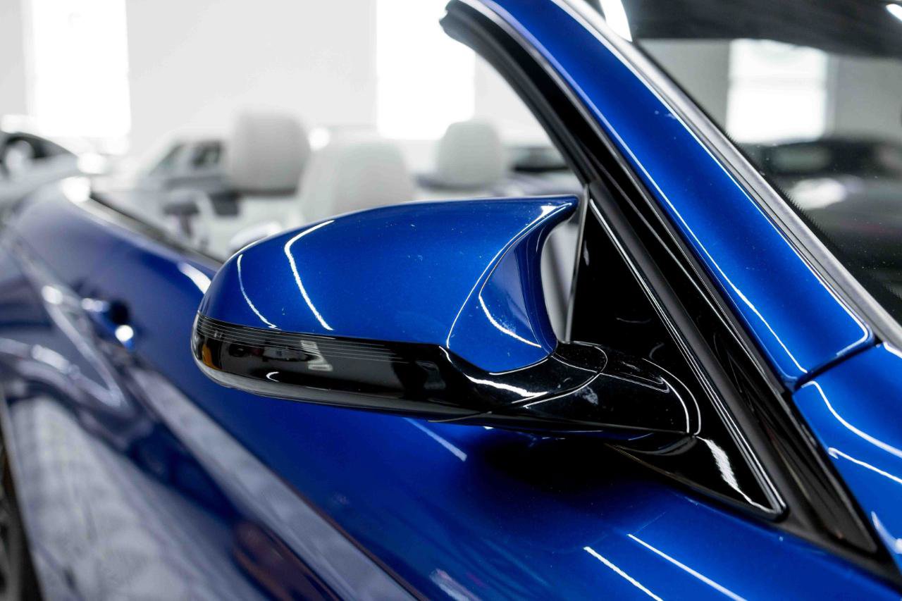Used 2020 BMW M4 Convertible w/ Competition Package RWD image 18