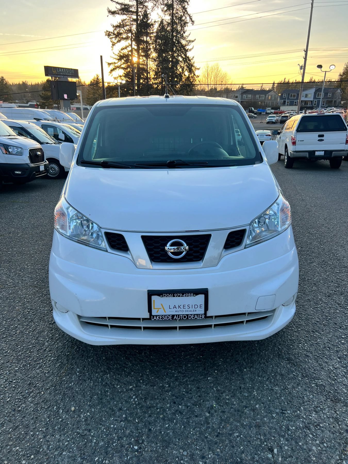 Used 2021 Nissan NV200 SV FWD image 2
