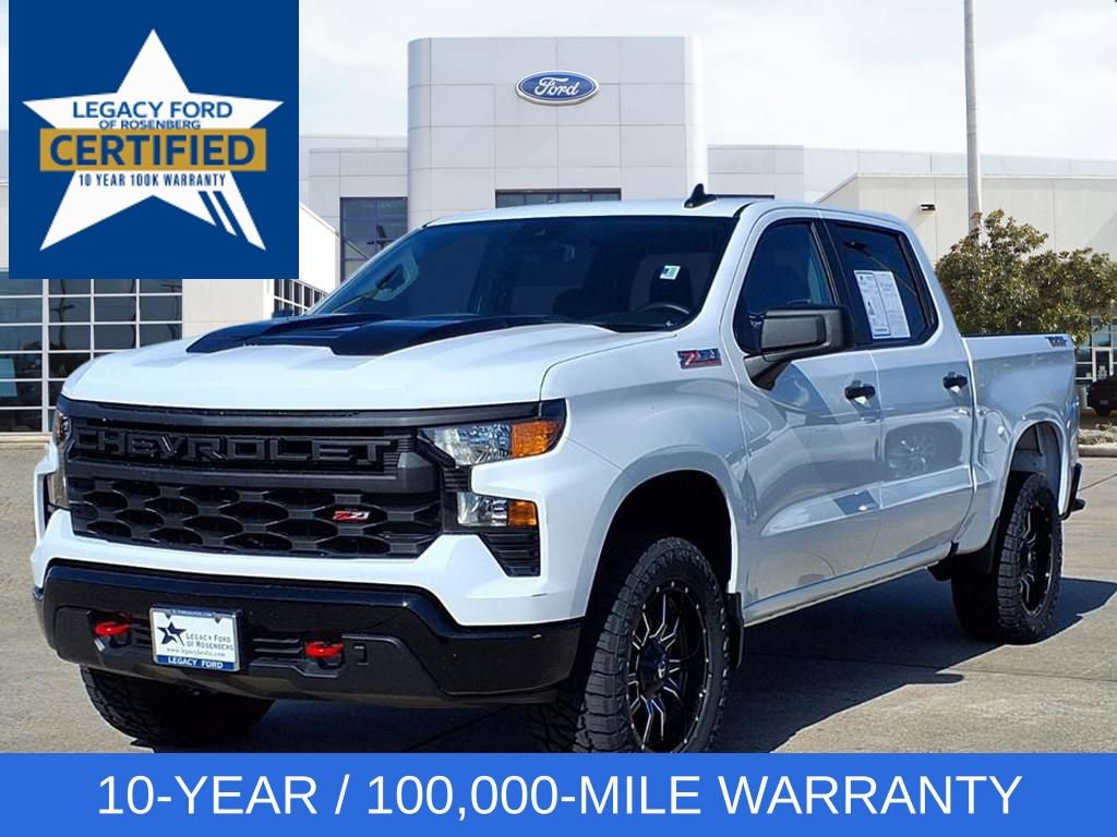 Used 2025 Chevrolet Silverado 1500 Custom Trail Boss AWD/4WD image 1