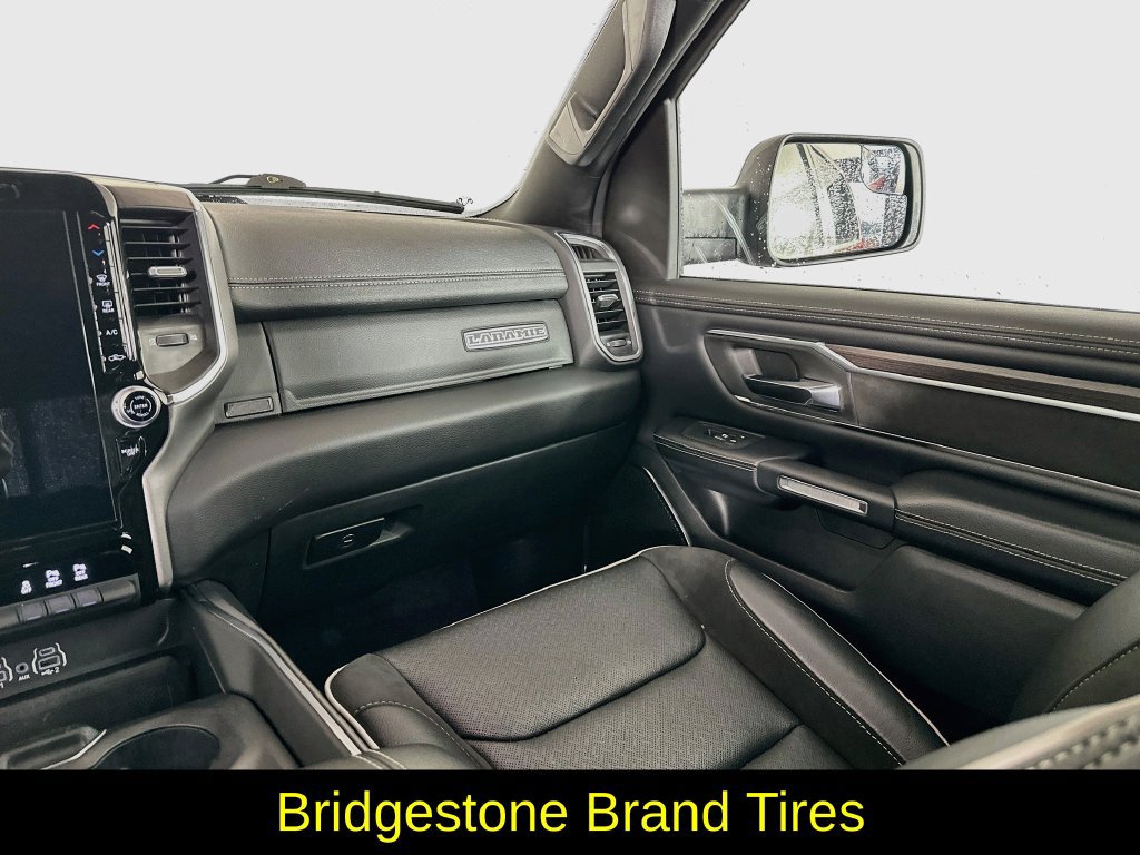 Used 2025 RAM 1500 Laramie w/ Sport Appearance Package AWD/4WD image 31