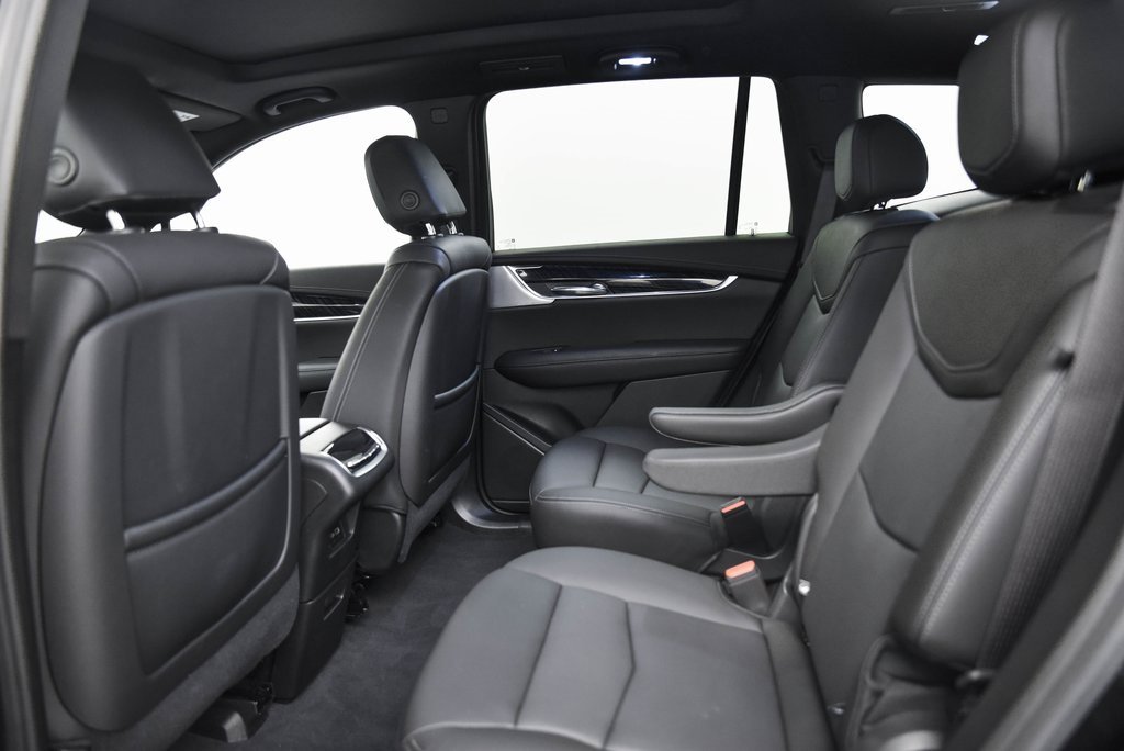 Certified 2024 Cadillac XT6 Premium Luxury w/ Technology Package image 12