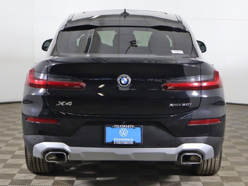 Used 2025 BMW X4 xDrive30i image 15