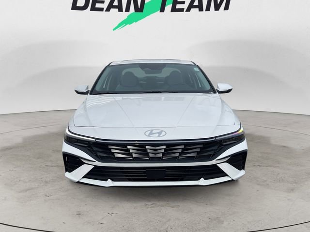 New 2026 Hyundai Elantra Limited image 2