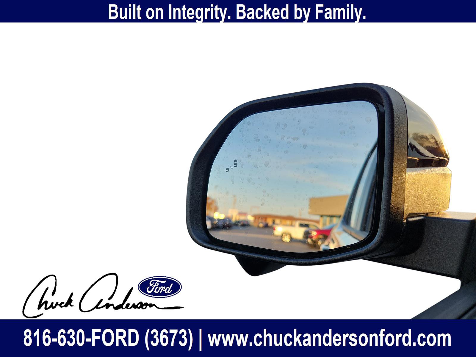 New 2025 Ford Maverick Lariat w/ Black Appearance Package image 11