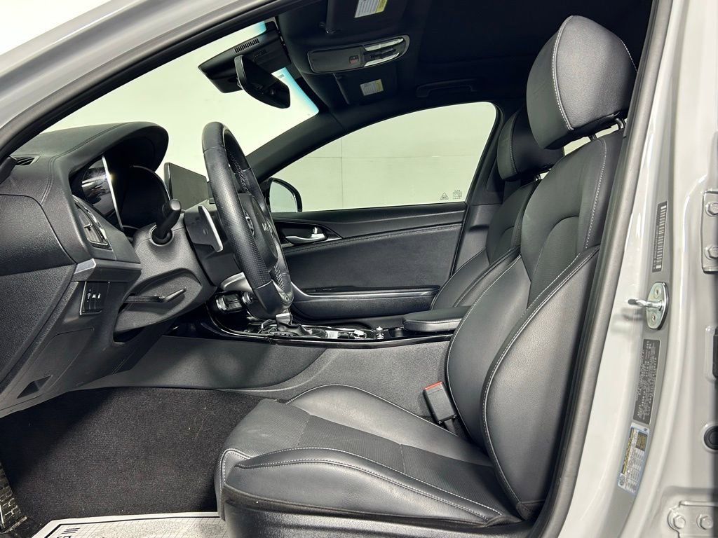 Used 2023 Kia Stinger GT-Line w/ Sun & Sound Package image 30