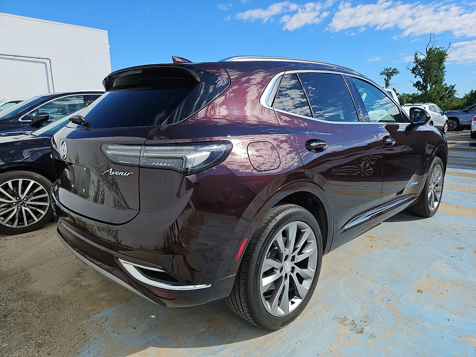 Used 2021 Buick Envision Avenir FWD image 9