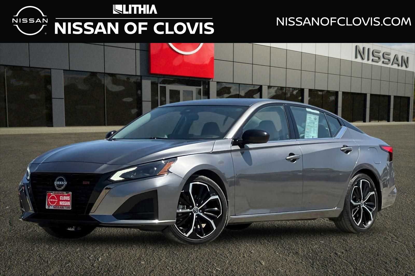 Used 2023 Nissan Altima 2.5 SR w/ SR Premium Package FWD image 1