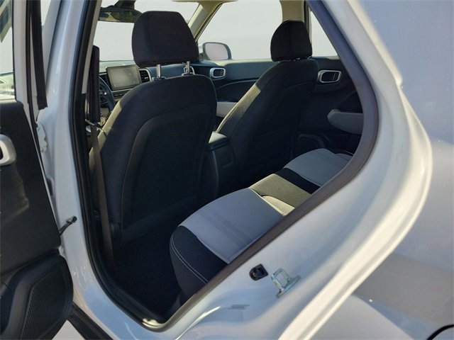 Used 2023 Hyundai Venue SEL image 8
