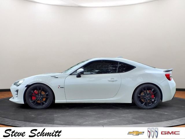 Used 2017 Toyota 86 RWD video 2