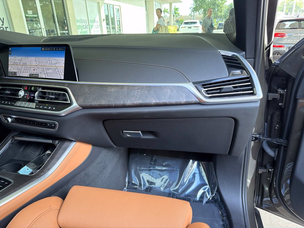 Used 2023 BMW X5 sDrive40i w/ M Sport Package RWD image 29