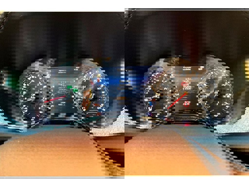 Used 2024 Jeep Compass Latitude image 23