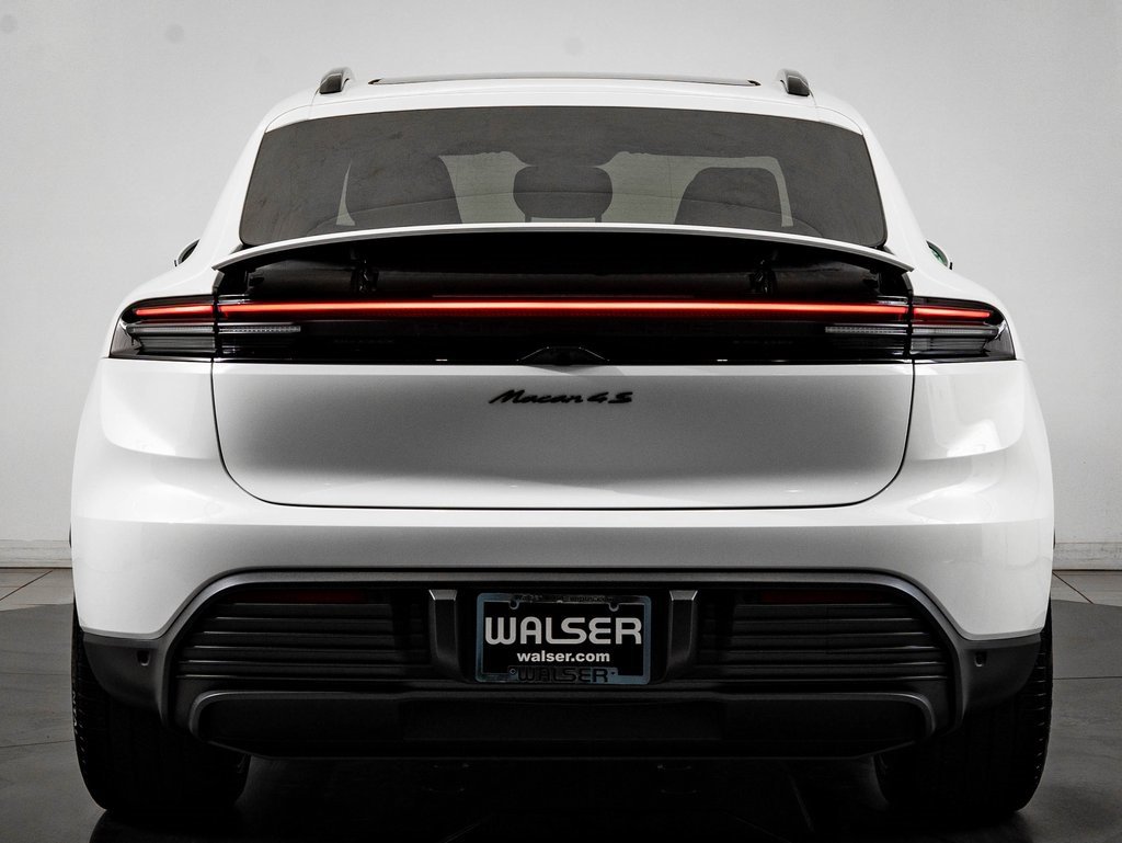 New 2026 Porsche Macan 4S Electric image 7