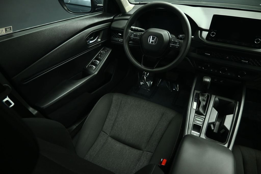 Used 2023 Honda Accord EX image 47