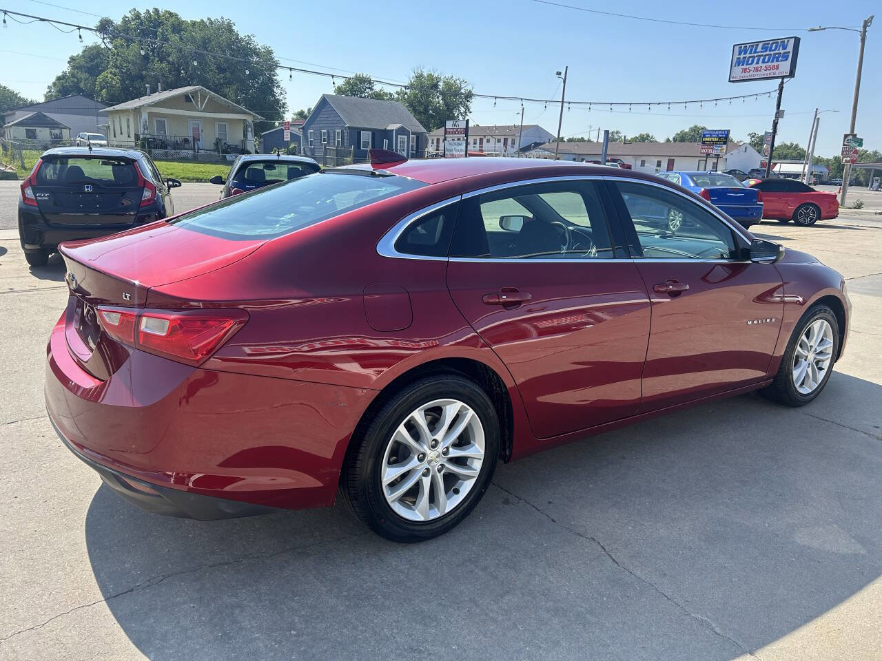 Used 2017 Chevrolet Malibu LT image 6