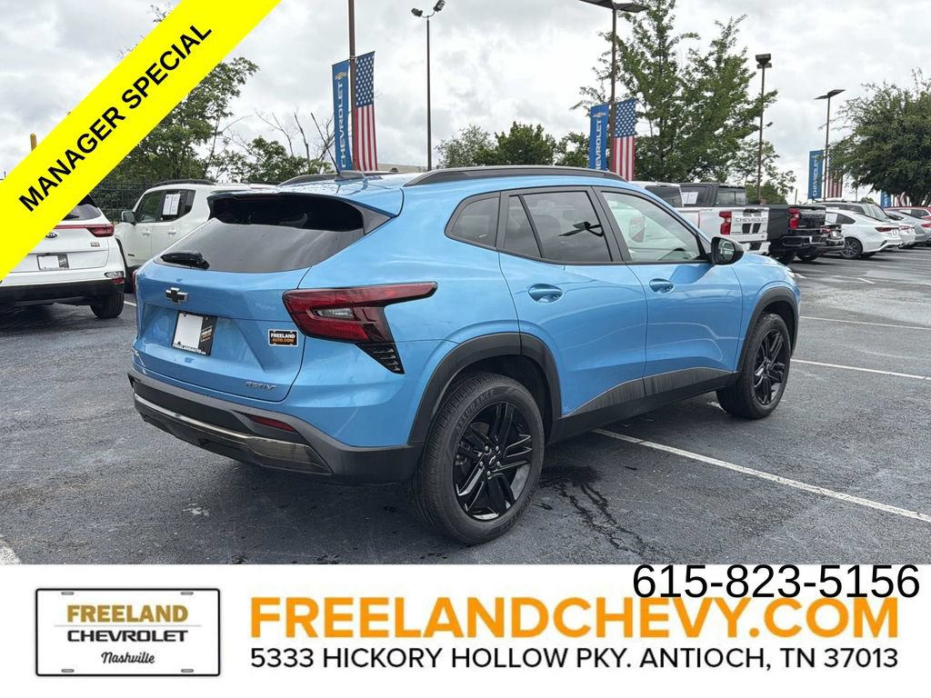 Used 2026 Chevrolet Trax ACTIV FWD image 3
