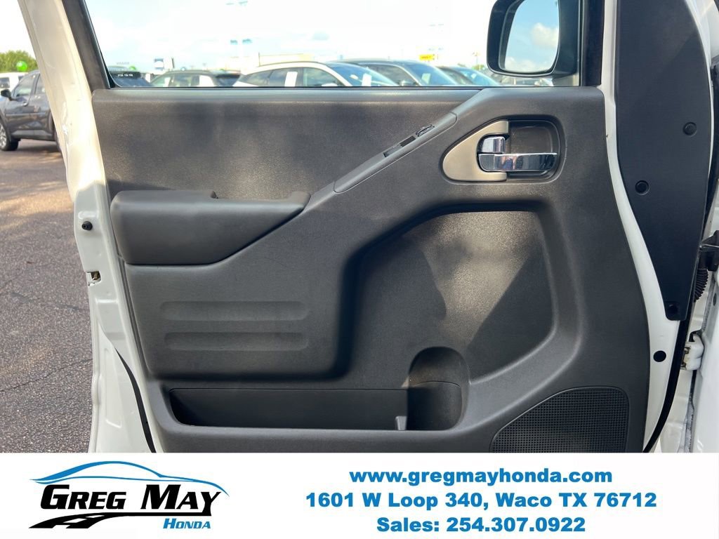 Used 2019 Nissan Frontier SV RWD image 17