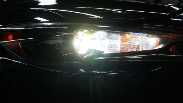 Used 2019 MAZDA CX-5 Touring image 65